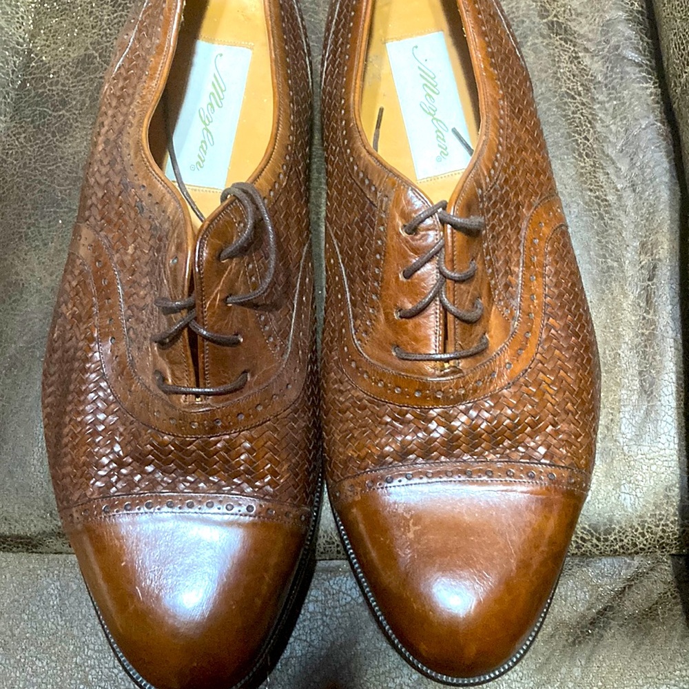 10 1/2 Mezlan  Brown